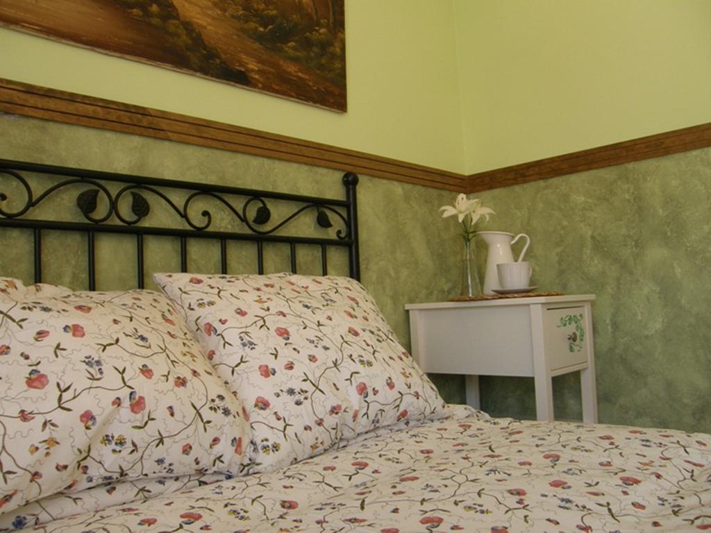 Chalet Rural El Encanto โอเคโด ภายนอก รูปภาพ